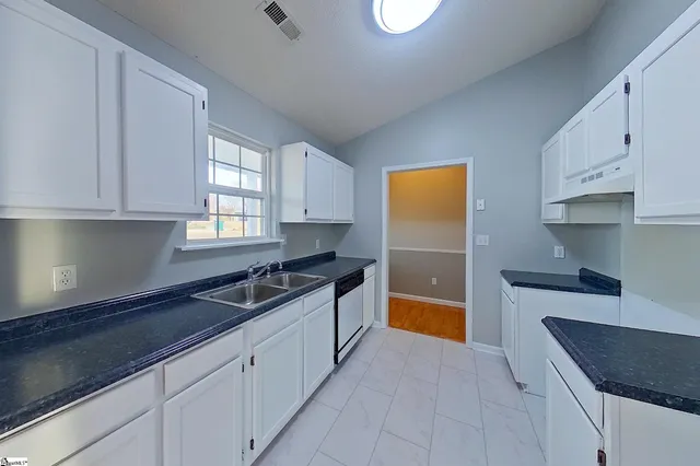 $249,900 | 421 McFall Court, Moore, SC 29369