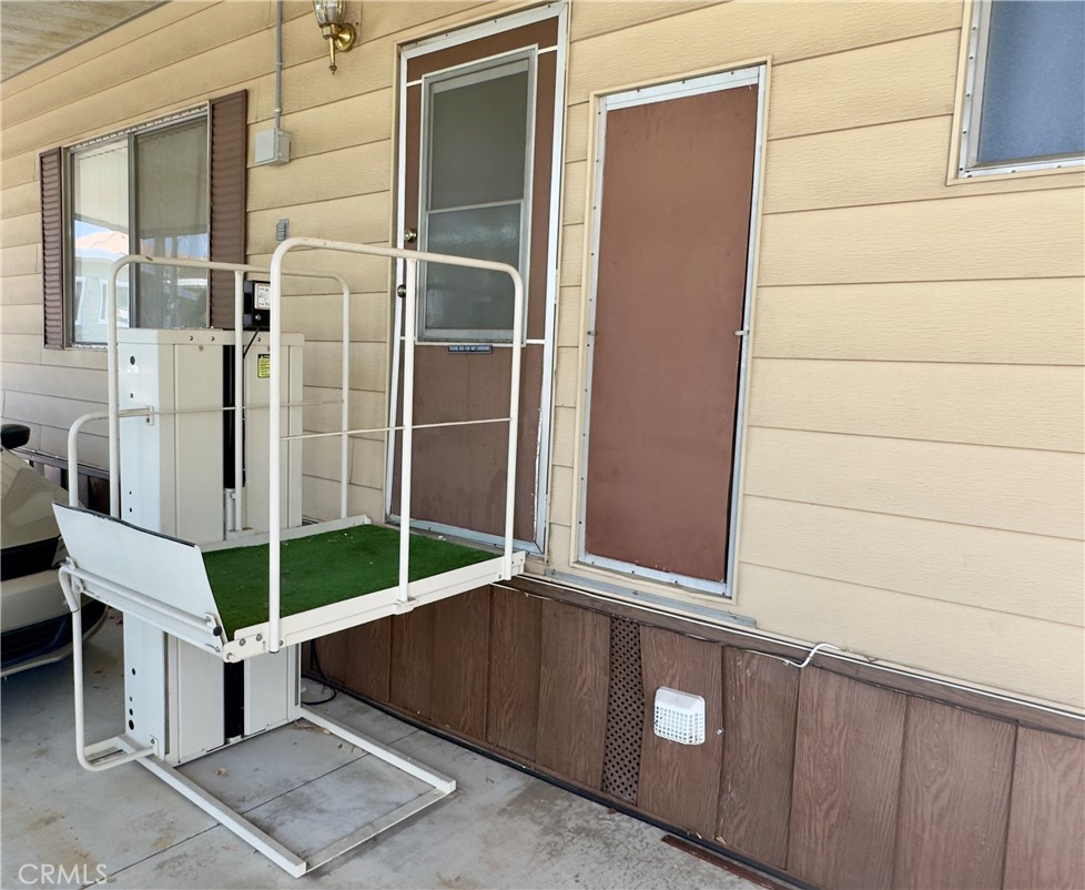 8651 Foothill Boulevard, Unit 18 Rancho Cucamonga, CA 91730 - Photo 12 of 12 a view of outdoor space