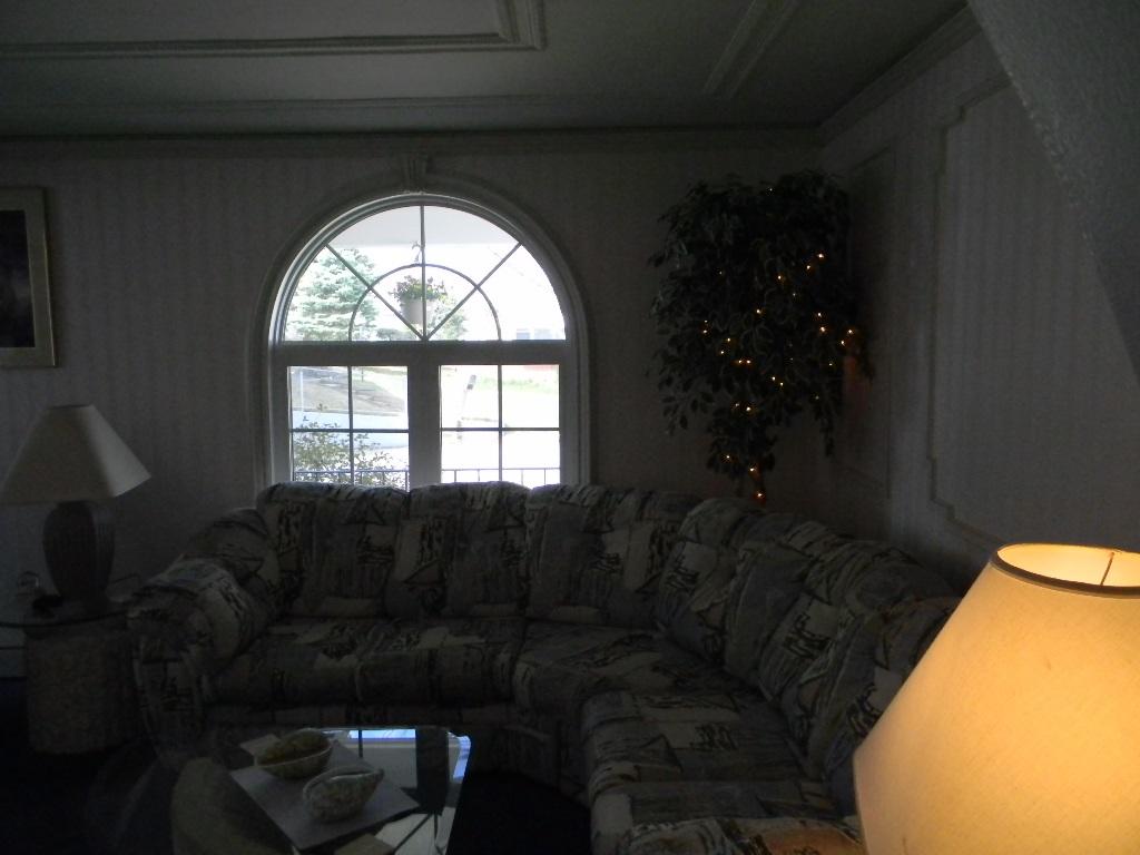 147 Reed Street Manchester, NH 03102 - Photo 6 of 36