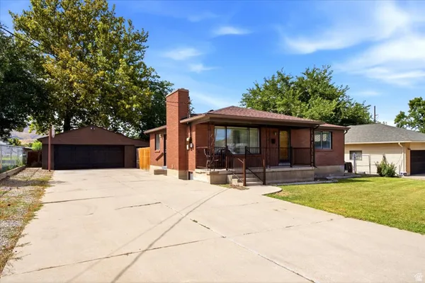 $500,000 | 3150 South Broadway Street, Magna, UT 84044