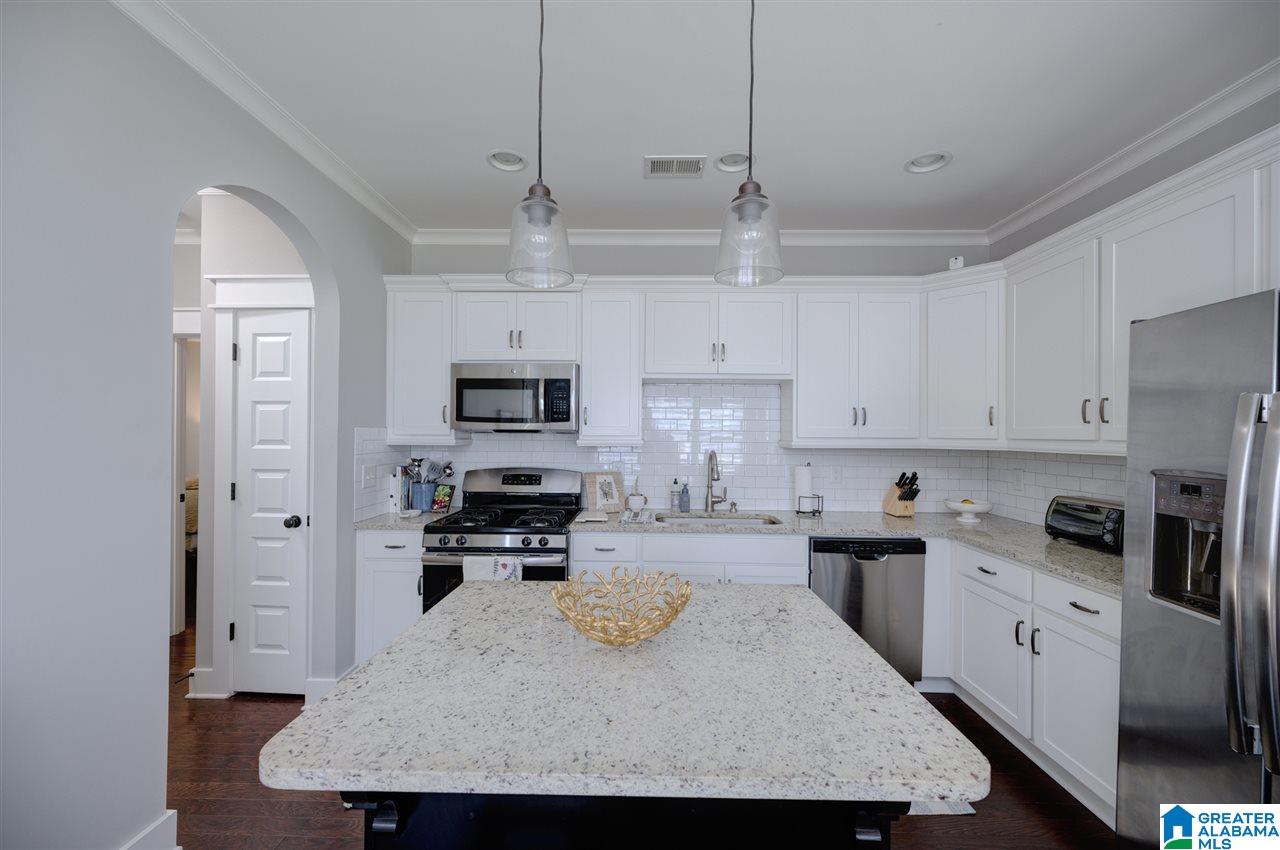 2868 Montevallo Park Road Birmingham, AL 35210 - Photo 7 of 33