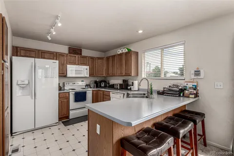 $430,000 | 2039 Espana Way, Aurora, CO 80011