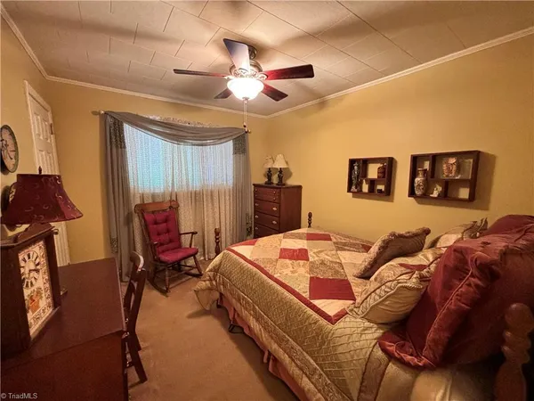 $285,000 | 126 Lyn Avenue, Mount Airy, NC 27030