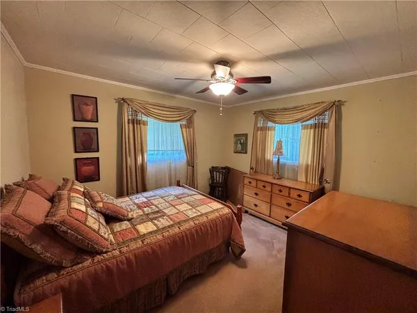 $285,000 | 126 Lyn Avenue, Mount Airy, NC 27030