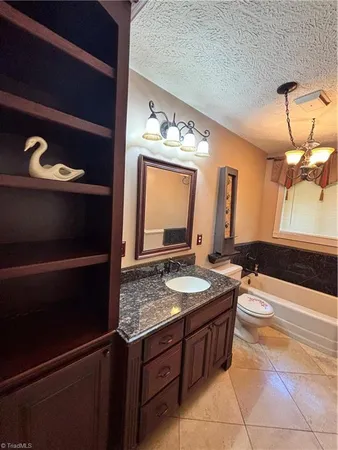 $285,000 | 126 Lyn Avenue, Mount Airy, NC 27030