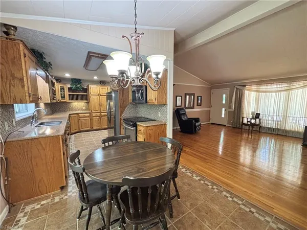 $285,000 | 126 Lyn Avenue, Mount Airy, NC 27030