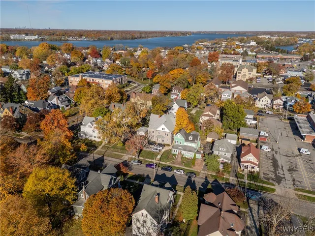 $165,000 | 174 Fletcher Street, Tonawanda, NY 14150