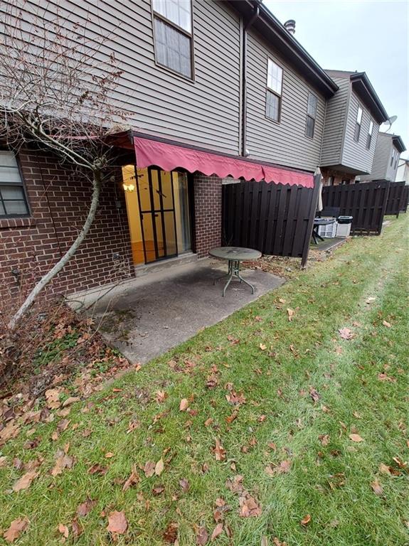7448 Lighthouse Point Pittsburgh, PA 15221 - Photo 15 of 36 a backyard of a house
