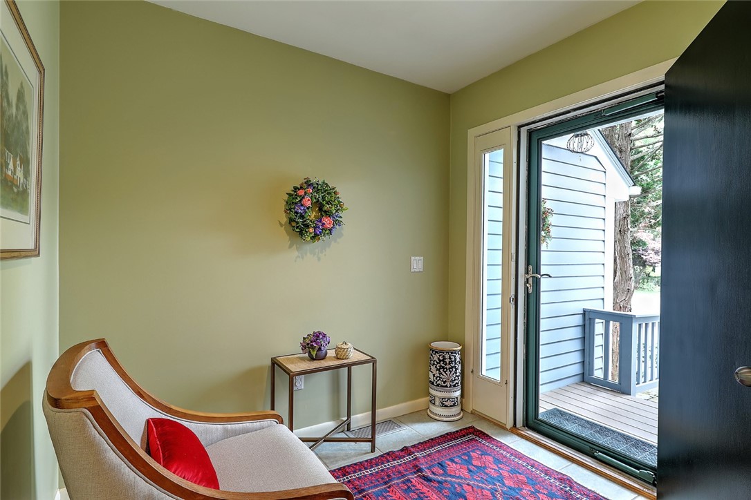 36 Bagy Wrinkle Cove, Unit 36 Warren, RI 02885 - Photo 3 of 34