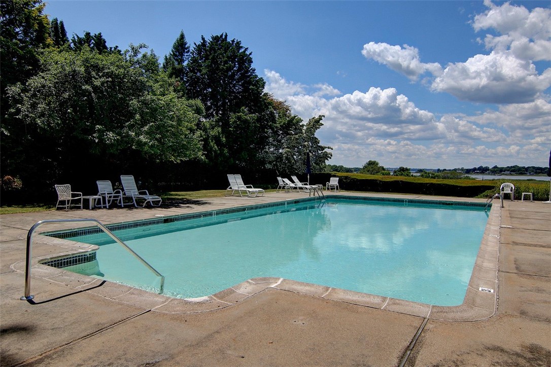 36 Bagy Wrinkle Cove, Unit 36 Warren, RI 02885 - Photo 30 of 34