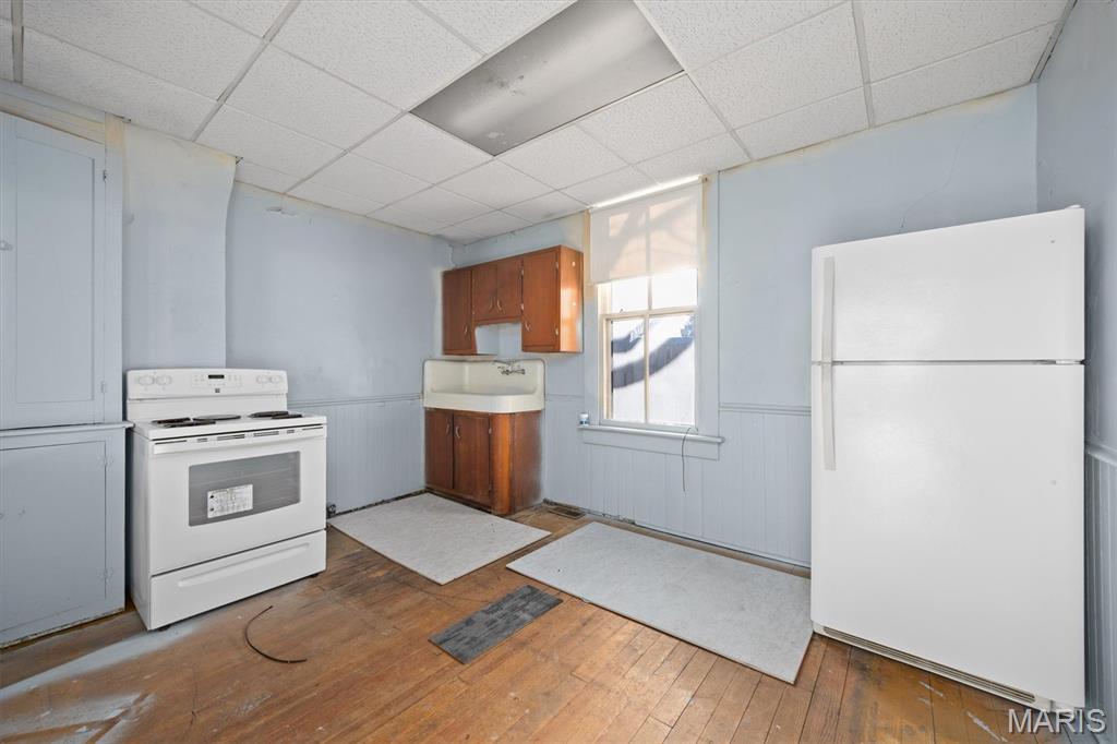 722 Bristow Street Belleville, IL 62221 - Photo 11 of 24