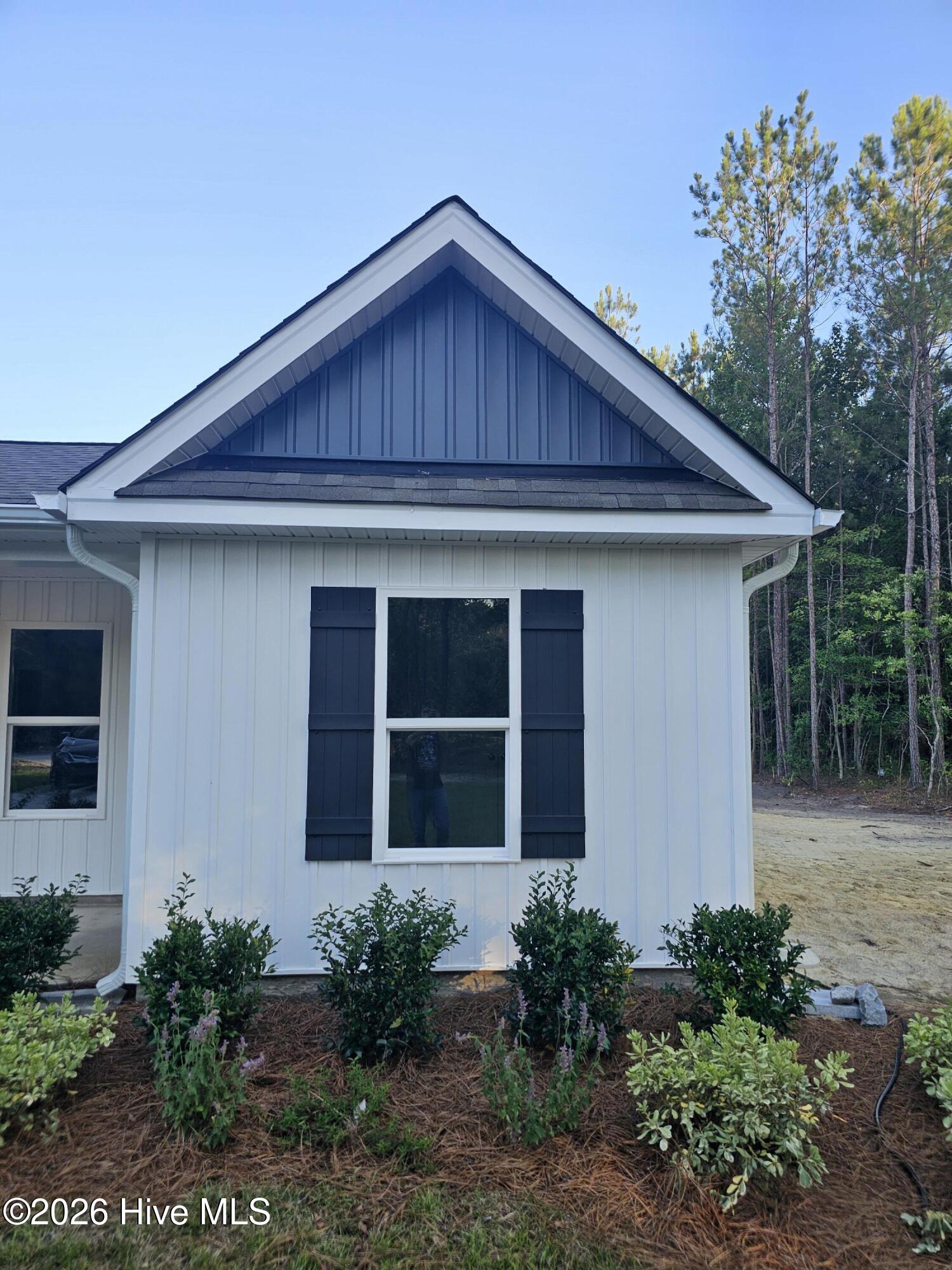 285 Montague Road Currie, NC 28435 - Photo 2 of 25