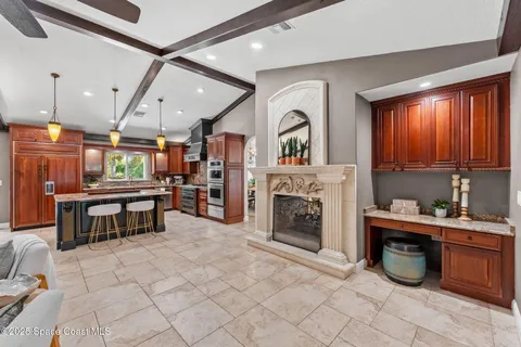 $1,600,000 | 6215 South Tropical Trail, Merritt Island, FL 32952