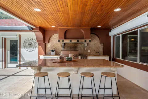 $1,600,000 | 6215 South Tropical Trail, Merritt Island, FL 32952