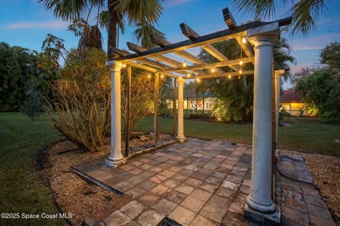 $1,600,000 | 6215 South Tropical Trail, Merritt Island, FL 32952