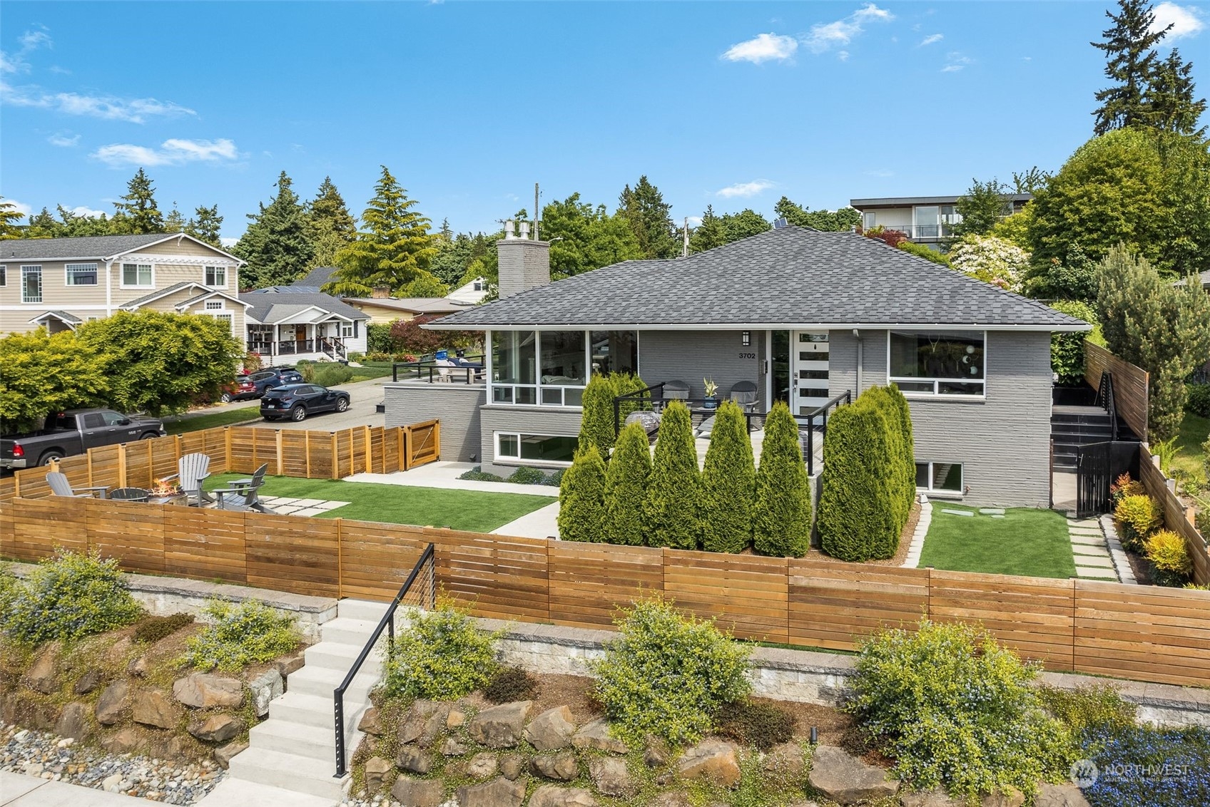 3702 55th Ave SW, Seattle