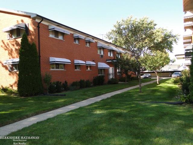 16461 East 10 Mile Road, Unit 3 Eastpointe, MI 48021 - Photo 4 of 26