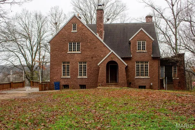 $169,900 | 102 Vine Street, Marble Hill, MO 63764