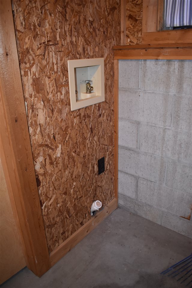 10609 White Pine Road Interlochen, MI 49643 - Photo 24 of 29 1869447-23.JPG