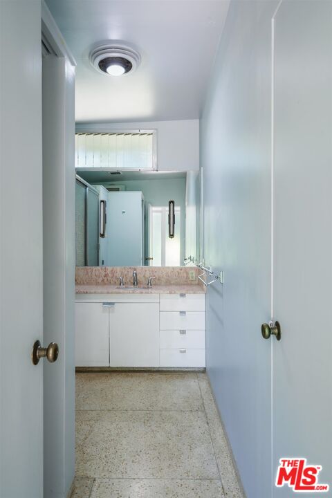 2885 Edgewick Road Glendale, CA 91206 - Photo 44 of 75