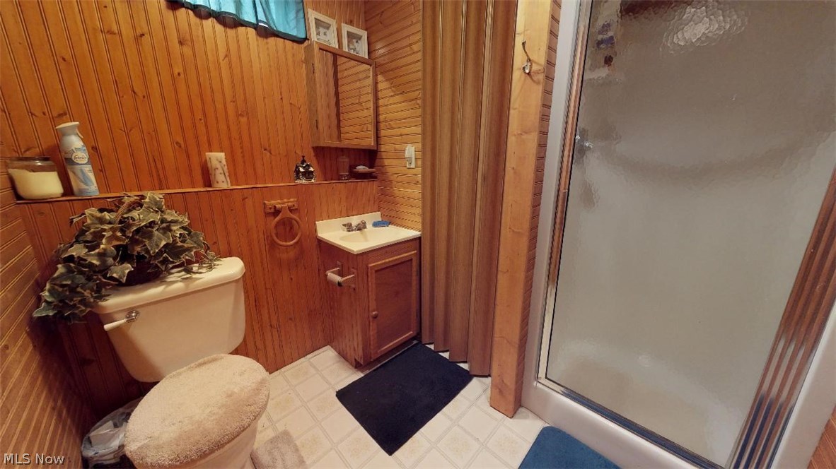 6545 Dewey Road Thompson, OH 44086 - Photo 12 of 17