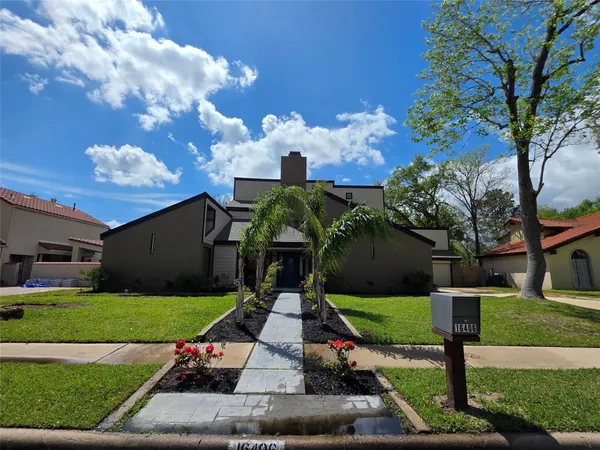 $875,000 | 16406 Brook Forest Drive, Houston, TX 77059