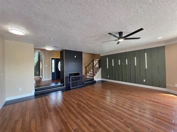 $875,000 | 16406 Brook Forest Drive, Houston, TX 77059
