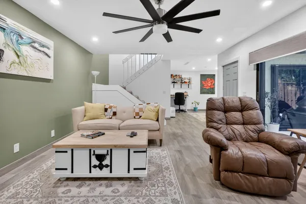 $379,000 | 110 North Delaware Boulevard, Unit 10C, Jupiter, FL 33458