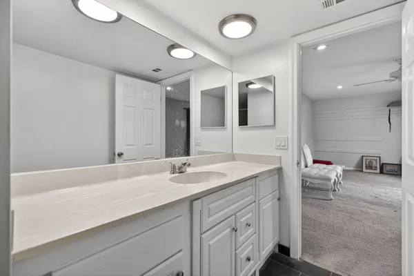 $379,000 | 110 North Delaware Boulevard, Unit 10C, Jupiter, FL 33458