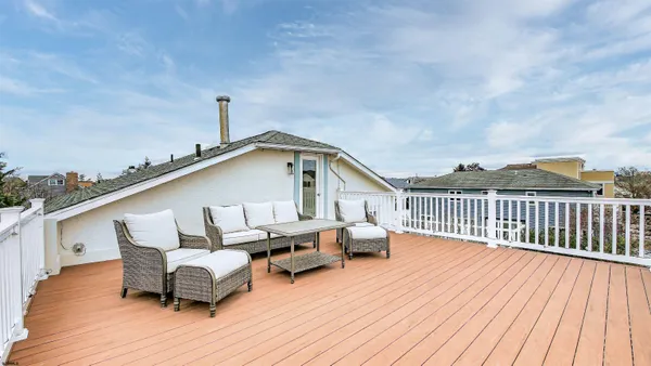 $39,000 | 31 Bayside Court, Margate City, NJ 08402