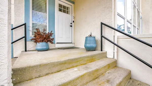 $39,000 | 31 Bayside Court, Margate City, NJ 08402