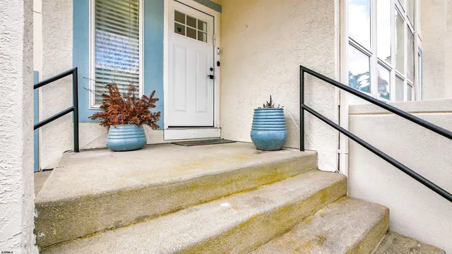 $45,000 | 31 Bayside Court, Margate City, NJ 08402