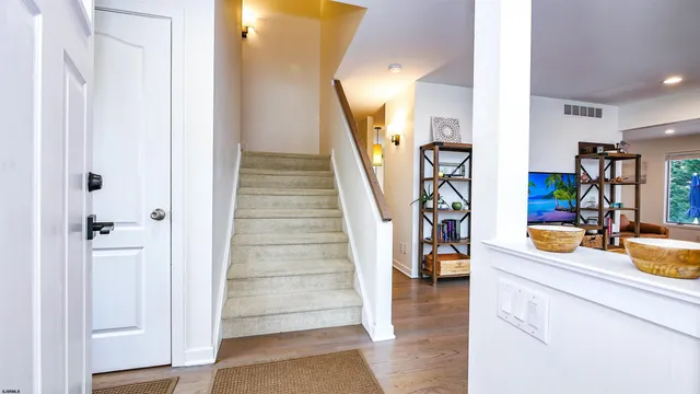 $45,000 | 31 Bayside Court, Margate City, NJ 08402