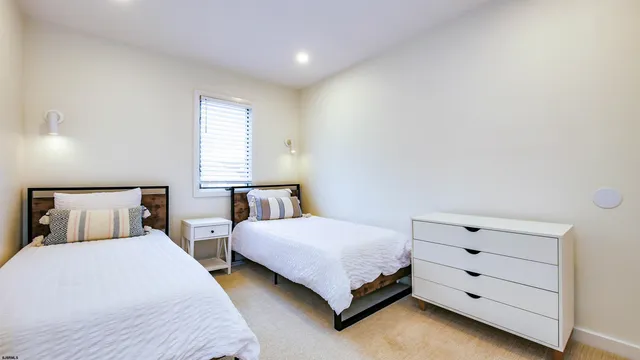 $45,000 | 31 Bayside Court, Margate City, NJ 08402