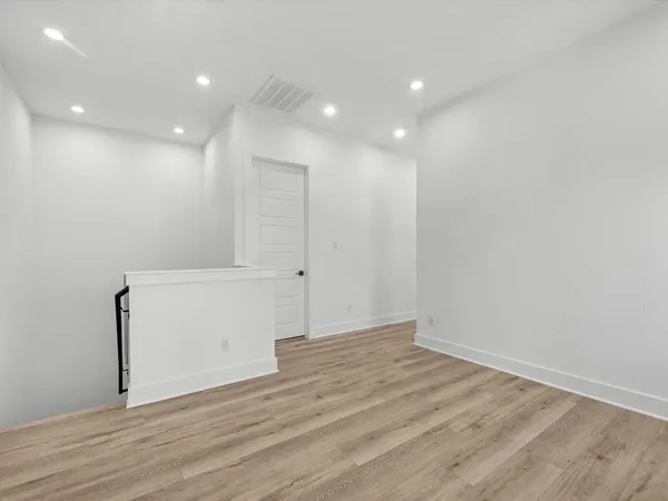 $419,900 | 3034 McGowen Street, Houston, TX 77004