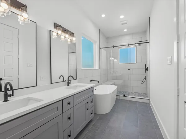 $419,900 | 3034 McGowen Street, Houston, TX 77004