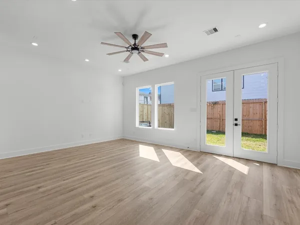 $419,900 | 3034 McGowen Street, Houston, TX 77004