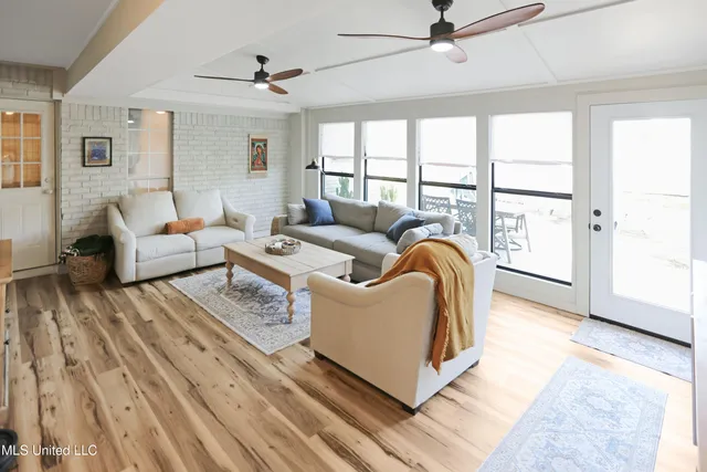 $295,000 | 3011 Windwood Circle, Flowood, MS 39232