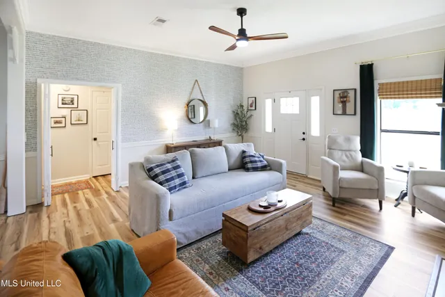 $295,000 | 3011 Windwood Circle, Flowood, MS 39232