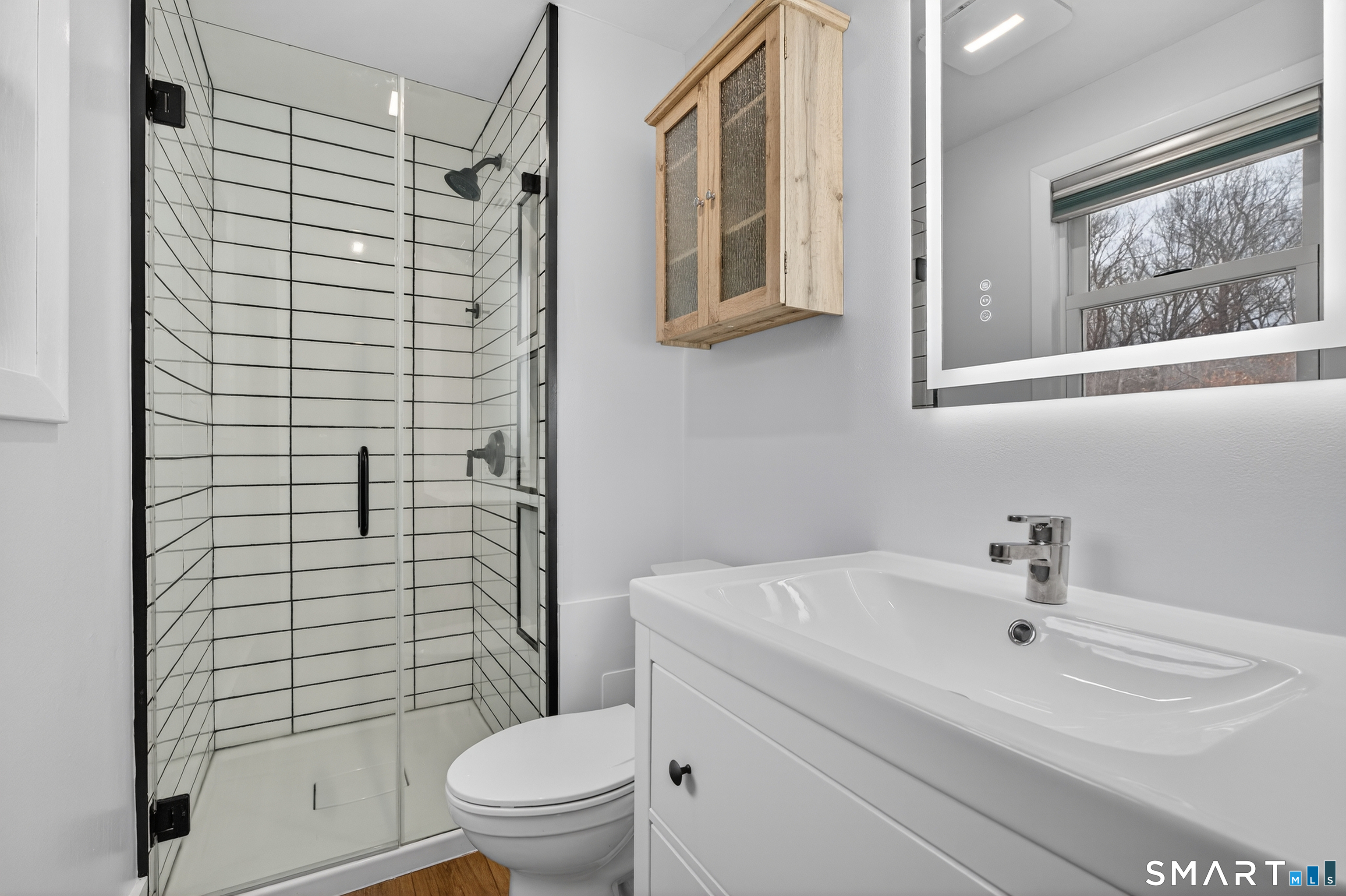 258 Nut Plains Road Guilford, CT 06437 - Photo 13 of 35