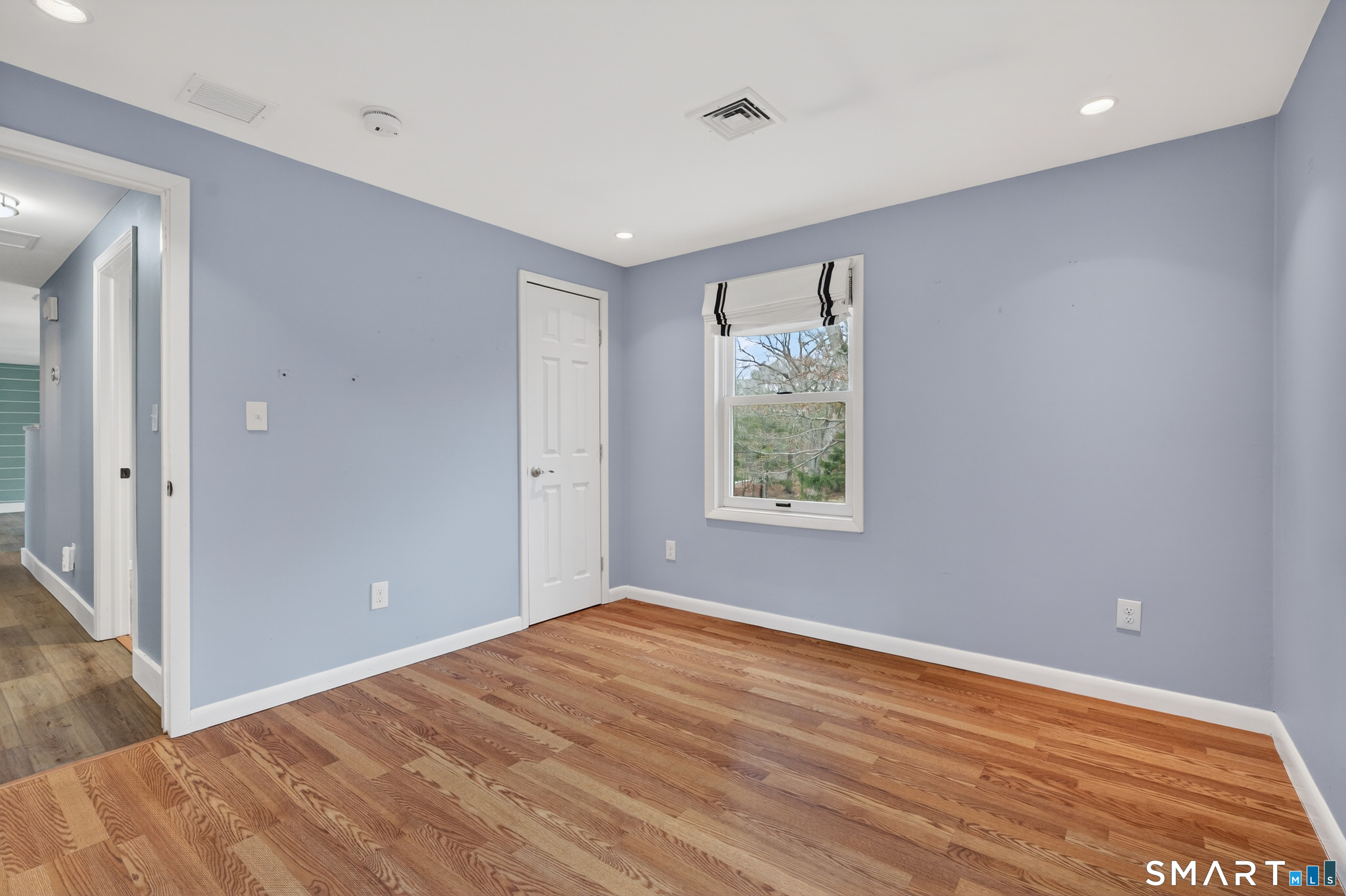 258 Nut Plains Road Guilford, CT 06437 - Photo 15 of 35