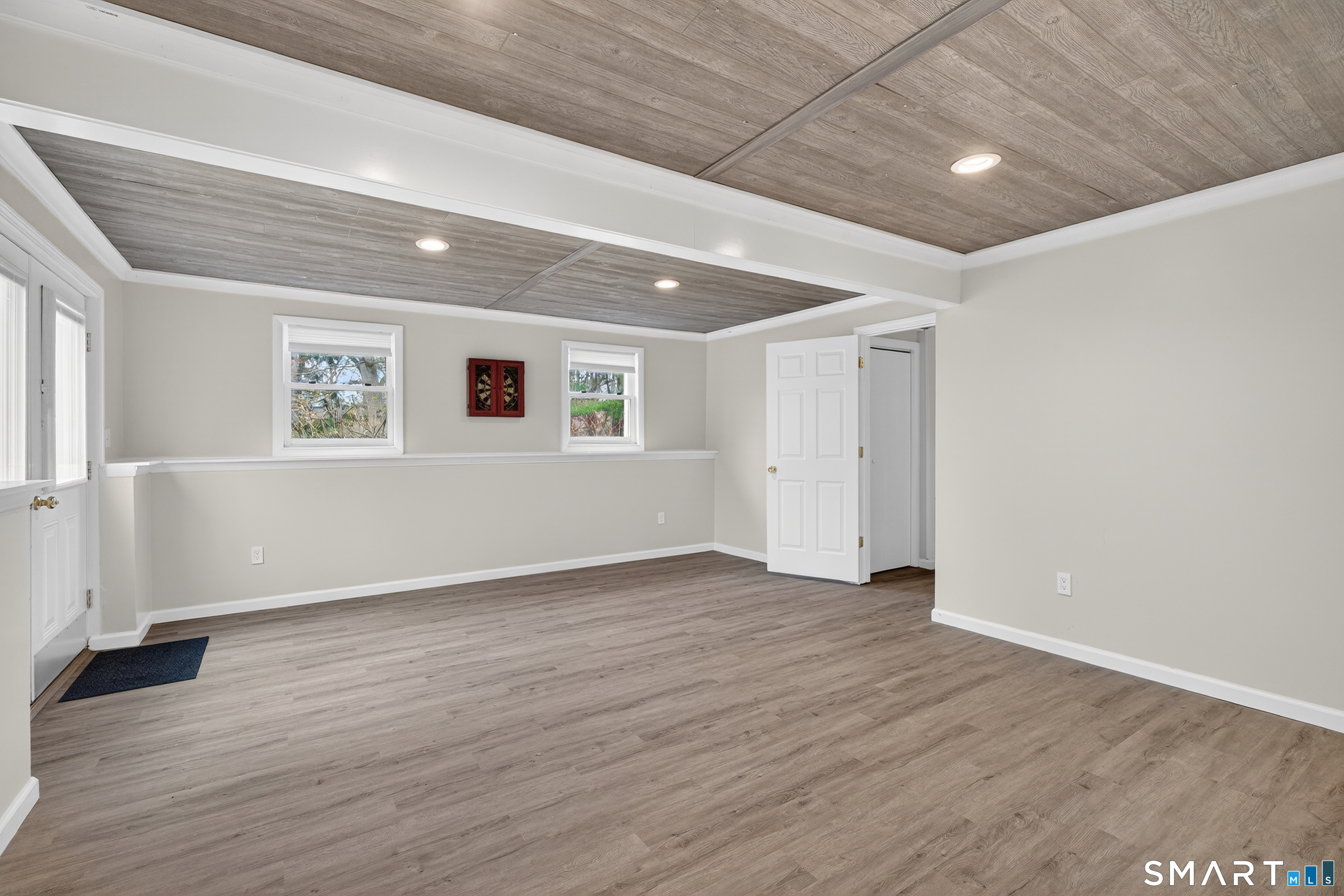 258 Nut Plains Road Guilford, CT 06437 - Photo 23 of 35