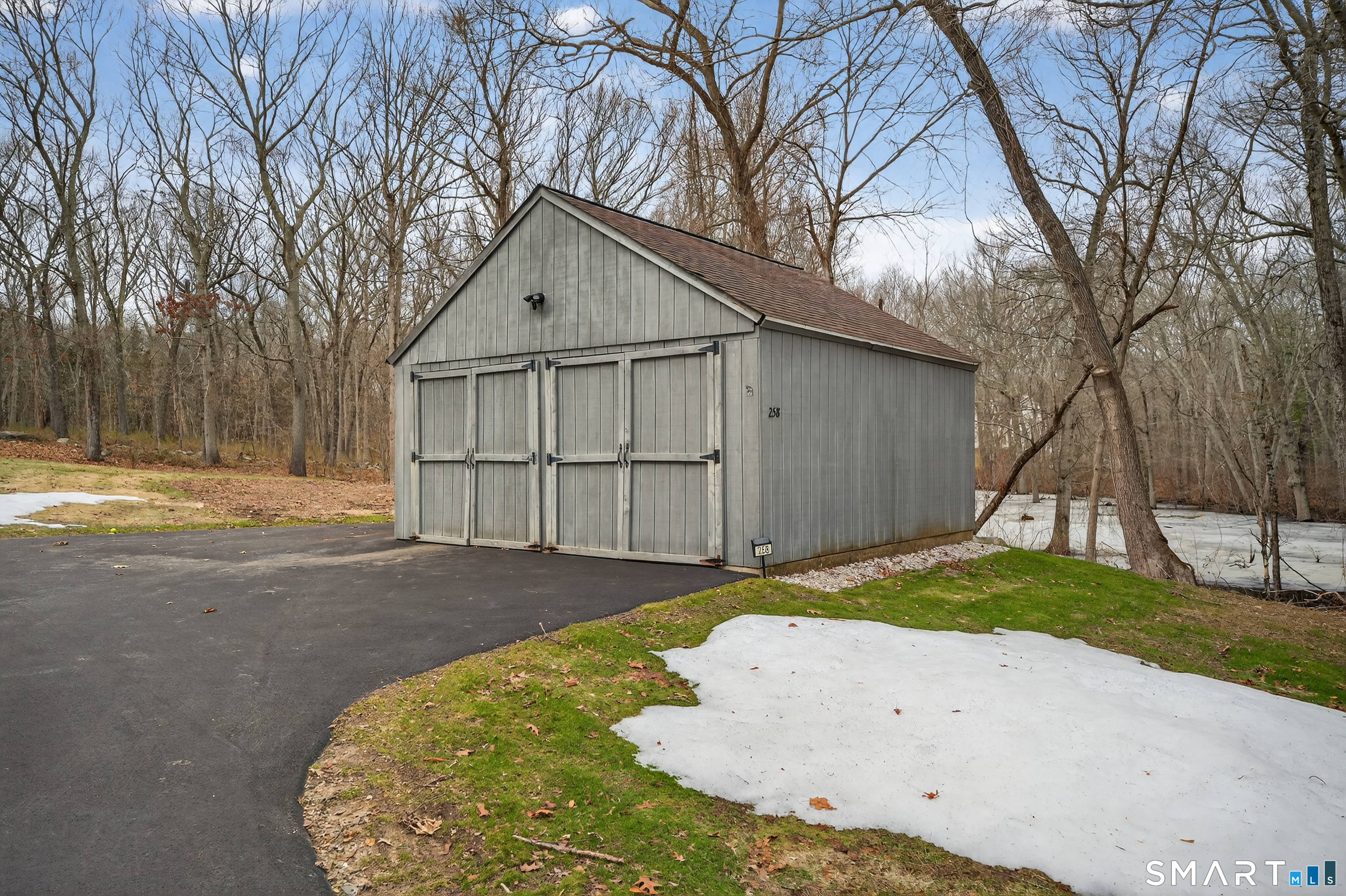 258 Nut Plains Road Guilford, CT 06437 - Photo 33 of 35