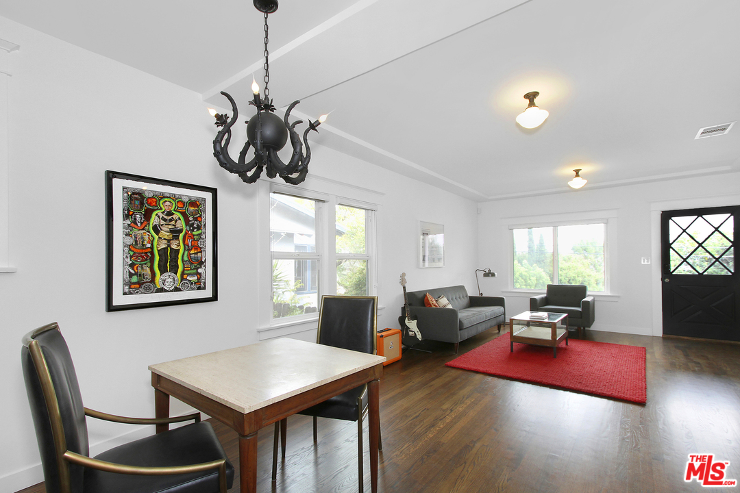 2445 Riverside Place Los Angeles, CA 90039 - Photo 6 of 23 Gallery Image 6