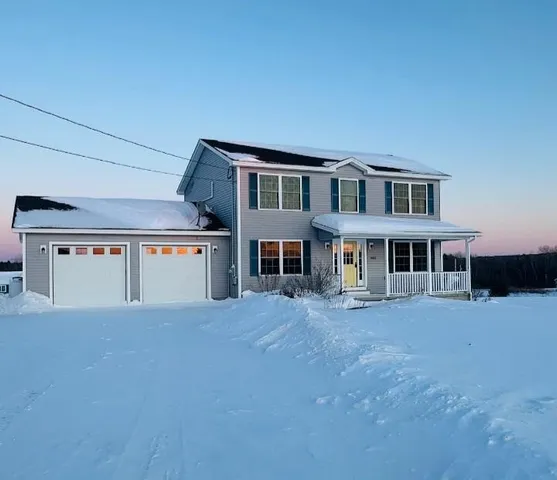 $537,500 | 905 Blackstream Road, Hermon, ME 04401