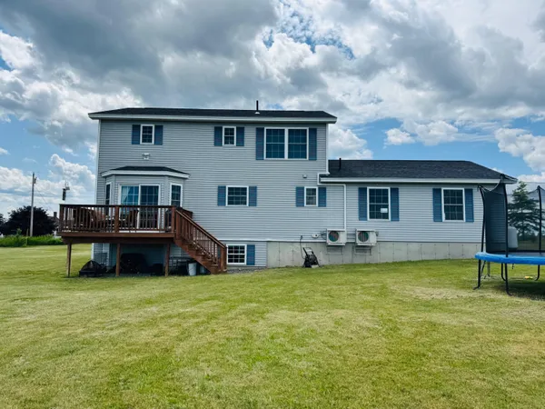 $534,900 | 905 Blackstream Road, Hermon, ME 04401