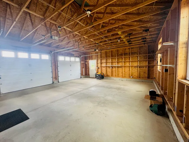 $537,500 | 905 Blackstream Road, Hermon, ME 04401