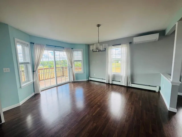 $538,500 | 905 Blackstream Road, Hermon, ME 04401