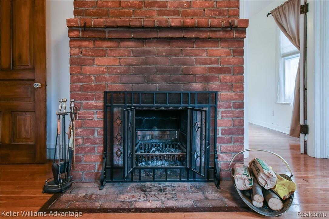 10010 Stark Road Livonia, MI 48150 - Photo 13 of 49 DSC_2758.jpg