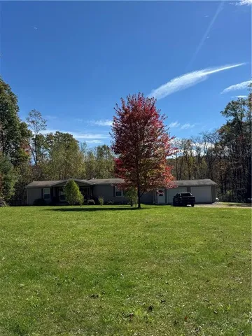 $255,000 | 437 Chippewa Road, Somerset, PA 15501